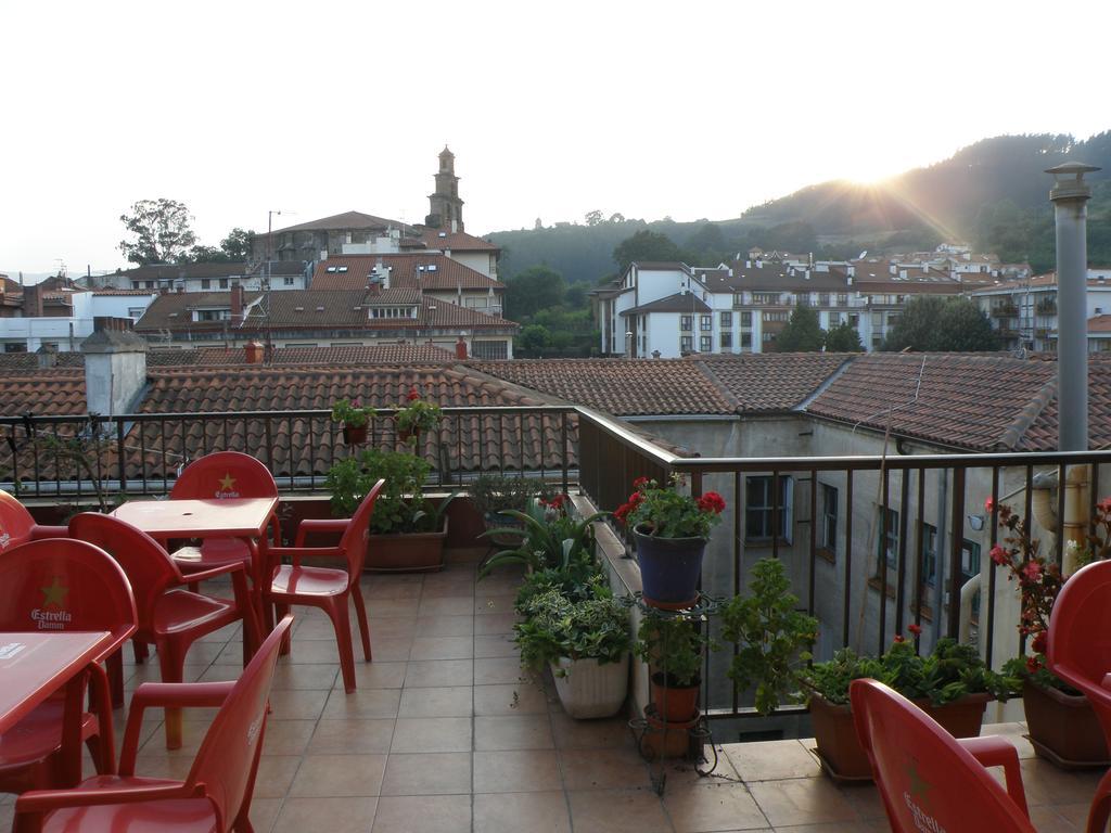 Akelarre Ostatua Hotel Guernica y Luno Exterior foto